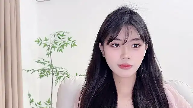 Snapshot of Kitteovo chatting on 05.07.26 Kitteovo online show from 05.07.26