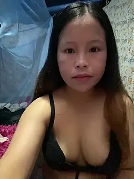 Snapshot of Hini_cute chatting on 05.09.26 Hini cute online show from 05.09.26