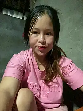 Snapshot of Hini_cute chatting on 05.13.26 Hini cute online show from 05.13.26