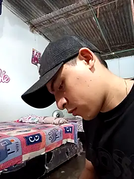 Snapshot of cmjeferson chatting on 04.14.26 cmjeferson online show from 04.14.26