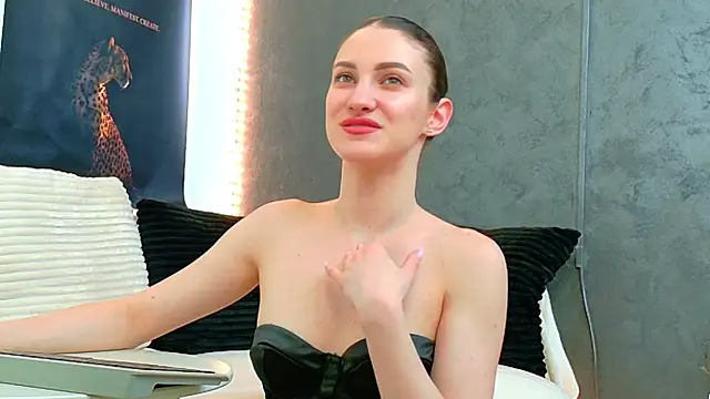 Snapshot of Amira_a chatting on 05.06.26 Amira a online show from 05.06.26