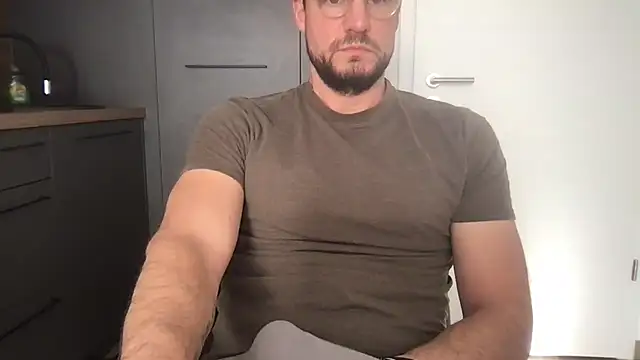 YoloNude online show from 04.07.26