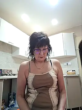 LaliaMia online show from 02.24.25