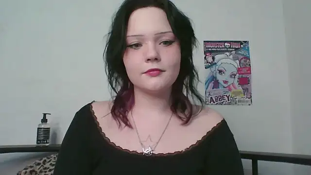 Snapshot of abbey-BAT chatting on 04.23.26 abbey-BAT online show from 04.23.26