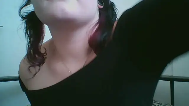 Snapshot of abbey-BAT chatting on 05.04.26 abbey-BAT online show from 05.04.26