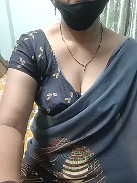 Snapshot of flora-jasmine-telugu chatting on 06.18.26 flora-jasmine-telugu online show from 06.18.26