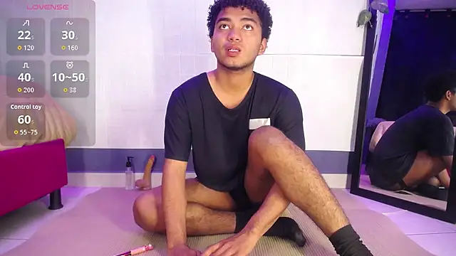 Snapshot of felipecams chatting on 04.06.26 felipecams online show from 04.06.26