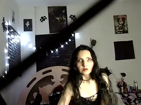 Snapshot of salomediamond chatting on 04.24.26 salomediamond online show from 04.24.26