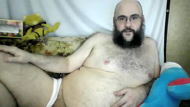 Snapshot of BriTheTopBear chatting on 04.18.26 BriTheTopBear online show from 04.18.26