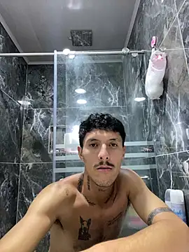 Snapshot of ALEXXXTREM69 chatting on 05.25.26 ALEXXXTREM69 online show from 05.25.26