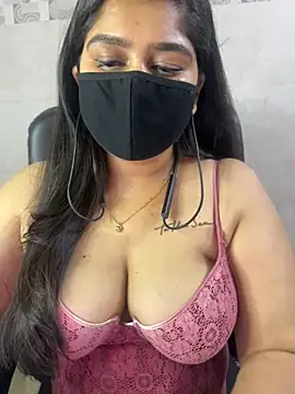 sarasofiaa  online show from 05.17.26