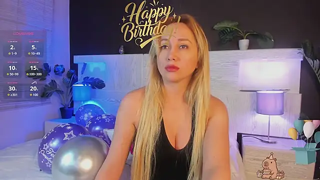 Snapshot of angelina_hilton chatting on 06.16.26 angelina hilton online show from 06.16.26