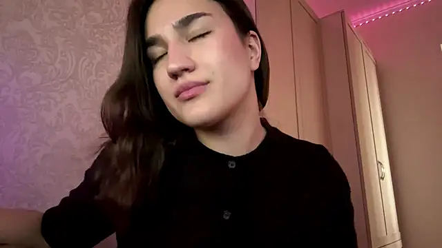 Mary Nitherson online show from 04.13.26