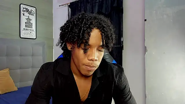 Snapshot of axel_silva4 chatting on 04.18.26 axel silva4 online show from 04.18.26