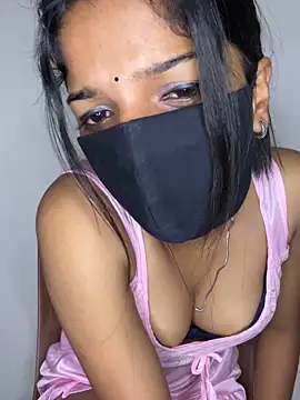Snapshot of simran-cam chatting on 04.18.26 simran-cam online show from 04.18.26