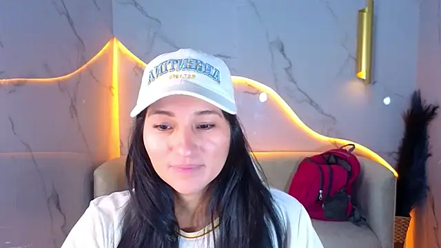 Snapshot of Alisson_tx_ chatting on 04.26.26 Alisson tx online show from 04.26.26