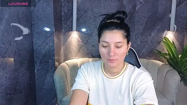 Snapshot of Alisson_tx_ chatting on 05.16.26 Alisson tx online show from 05.16.26