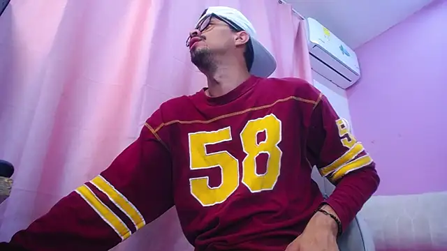 Amir guy  online show from 04.09.26