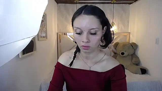 Snapshot of ahmy_ chatting on 05.12.26 ahmy online show from 05.12.26