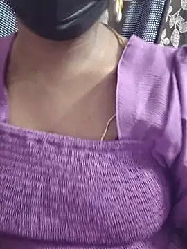 Snapshot of Vasundhara_telugu chatting on 06.11.26 Vasundhara telugu online show from 06.11.26