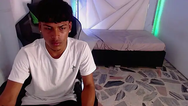 Angel foxc  online show from 04.07.26