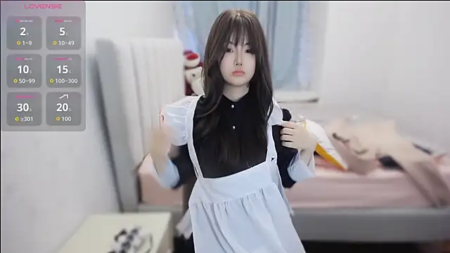 Snapshot of shiguang-17 chatting on 04.23.26 shiguang-17 online show from 04.23.26