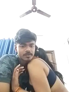 Love-Birdss online show from 04.08.26