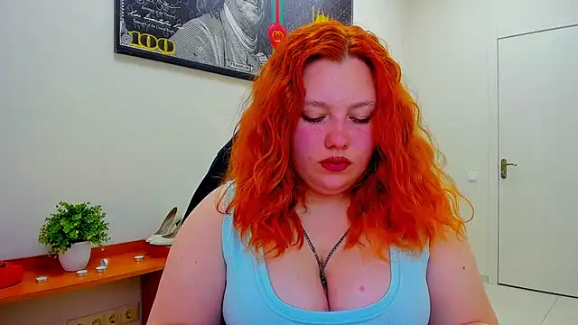 Snapshot of Aillia-Rous chatting on 05.16.26 Aillia-Rous online show from 05.16.26