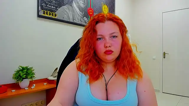 Snapshot of Aillia-Rous chatting on 05.16.26 Aillia-Rous online show from 05.16.26