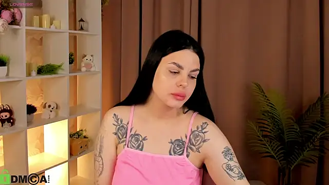 Oliviabagheera online show from 04.09.26