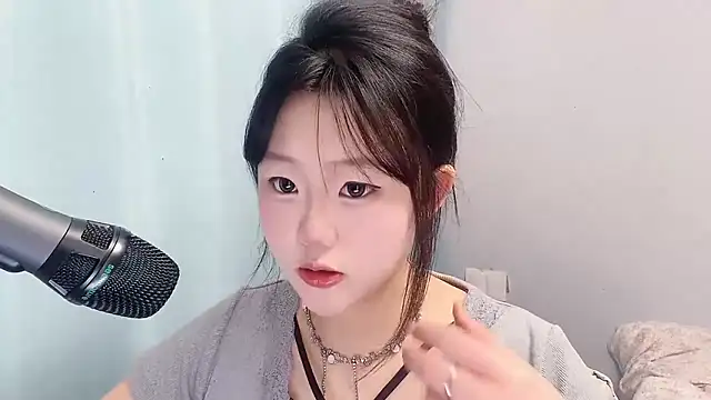 Snapshot of Lilababy00 chatting on 04.18.26 Lilababy00 online show from 04.18.26