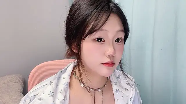 Snapshot of Lilababy00 chatting on 04.19.26 Lilababy00 online show from 04.19.26