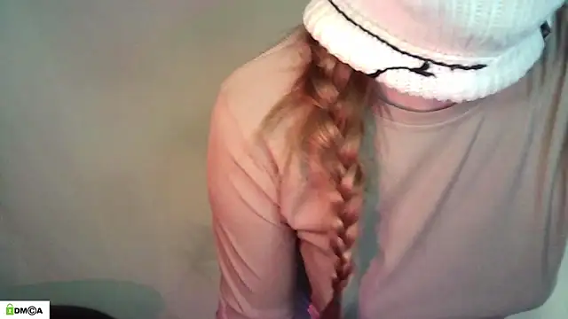 Snapshot of Lymalia chatting on 05.11.26 Lymalia online show from 05.11.26