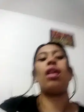 Snapshot of brithany_blaze chatting on 04.08.26 brithany blaze online show from 04.08.26