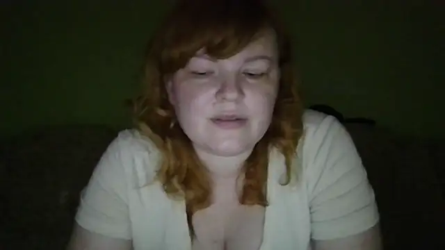 Snapshot of KrisryOxNikss chatting on 04.12.26 KrisryOxNikss online show from 04.12.26