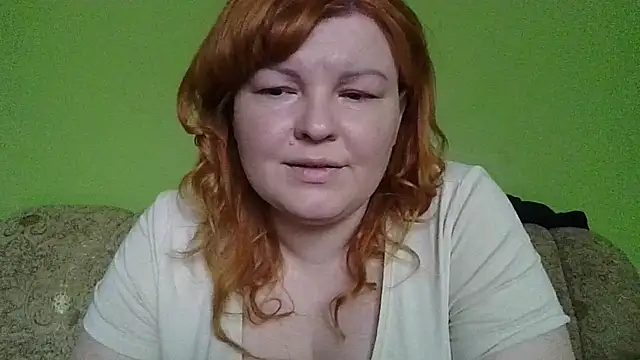 Snapshot of KrisryOxNikss chatting on 04.16.26 KrisryOxNikss online show from 04.16.26