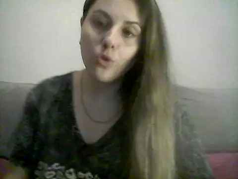 Snapshot of SoyMaraLuxe chatting on 04.07.26 SoyMaraLuxe online show from 04.07.26