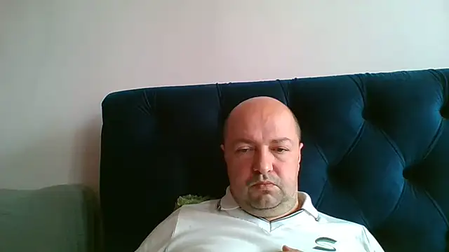 Snapshot of Luceriusbigass chatting on 05.16.26 Luceriusbigass online show from 05.16.26