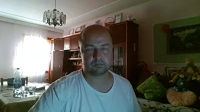 Snapshot of Luceriusbigass chatting on 06.29.26 Luceriusbigass online show from 06.29.26