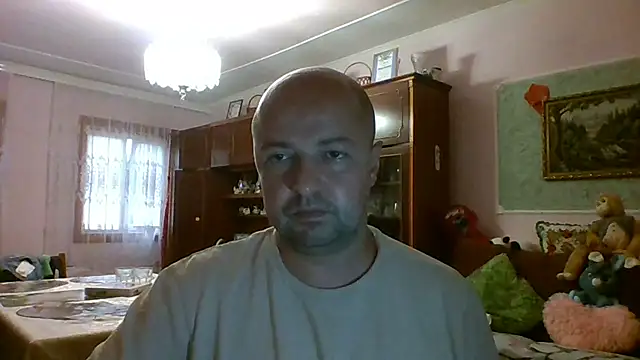 Snapshot of Luceriusbigass chatting on 07.02.26 Luceriusbigass online show from 07.02.26