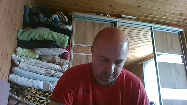 Snapshot of Luceriusbigass chatting on 08.01.26 Luceriusbigass online show from 08.01.26