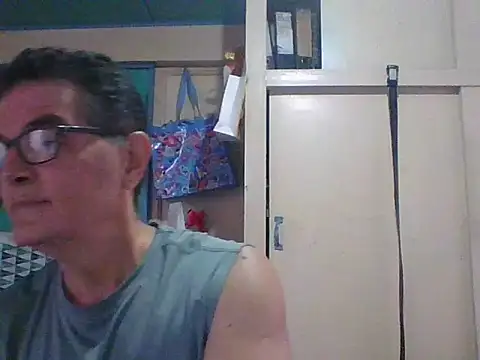 Snapshot of scotty-friends chatting on 05.26.26 scotty-friends online show from 05.26.26