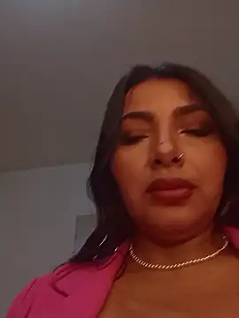 Snapshot of Antonella-corruso chatting on 04.27.26 Antonella-corruso online show from 04.27.26