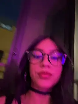 Snapshot of Kattze_ chatting on 04.18.26 Kattze online show from 04.18.26