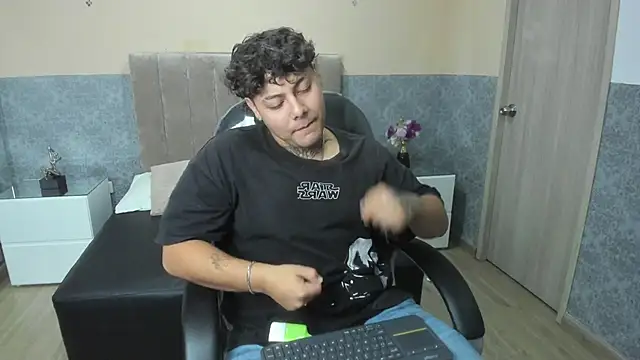 DAMON SALVATTORE online show from 04.10.26