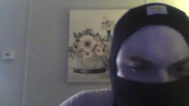 MrBiggles69 online show from 04.10.26