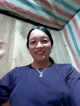 Snapshot of vanlucky2 chatting on 04.21.26 vanlucky2 online show from 04.21.26