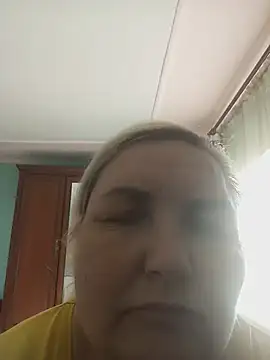 Snapshot of AureliaSky598 chatting on 05.27.26 AureliaSky598 online show from 05.27.26