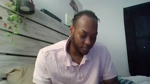 Snapshot of zdaddymm chatting on 04.12.26 zdaddymm online show from 04.12.26