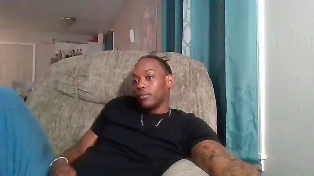 Snapshot of zdaddymm chatting on 05.23.26 zdaddymm online show from 05.23.26